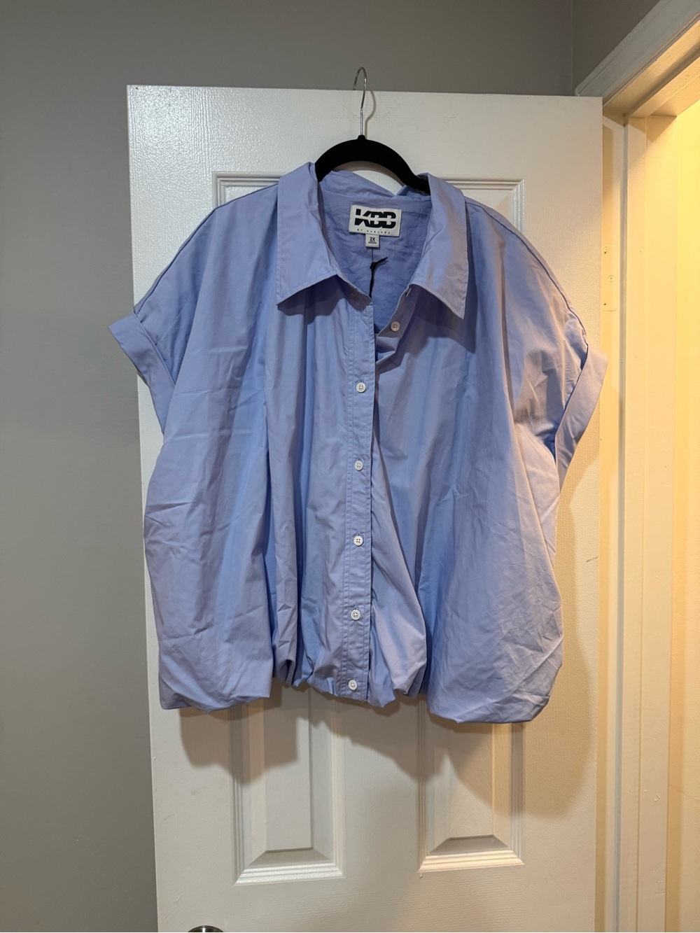 Women’s blue bubble hem top